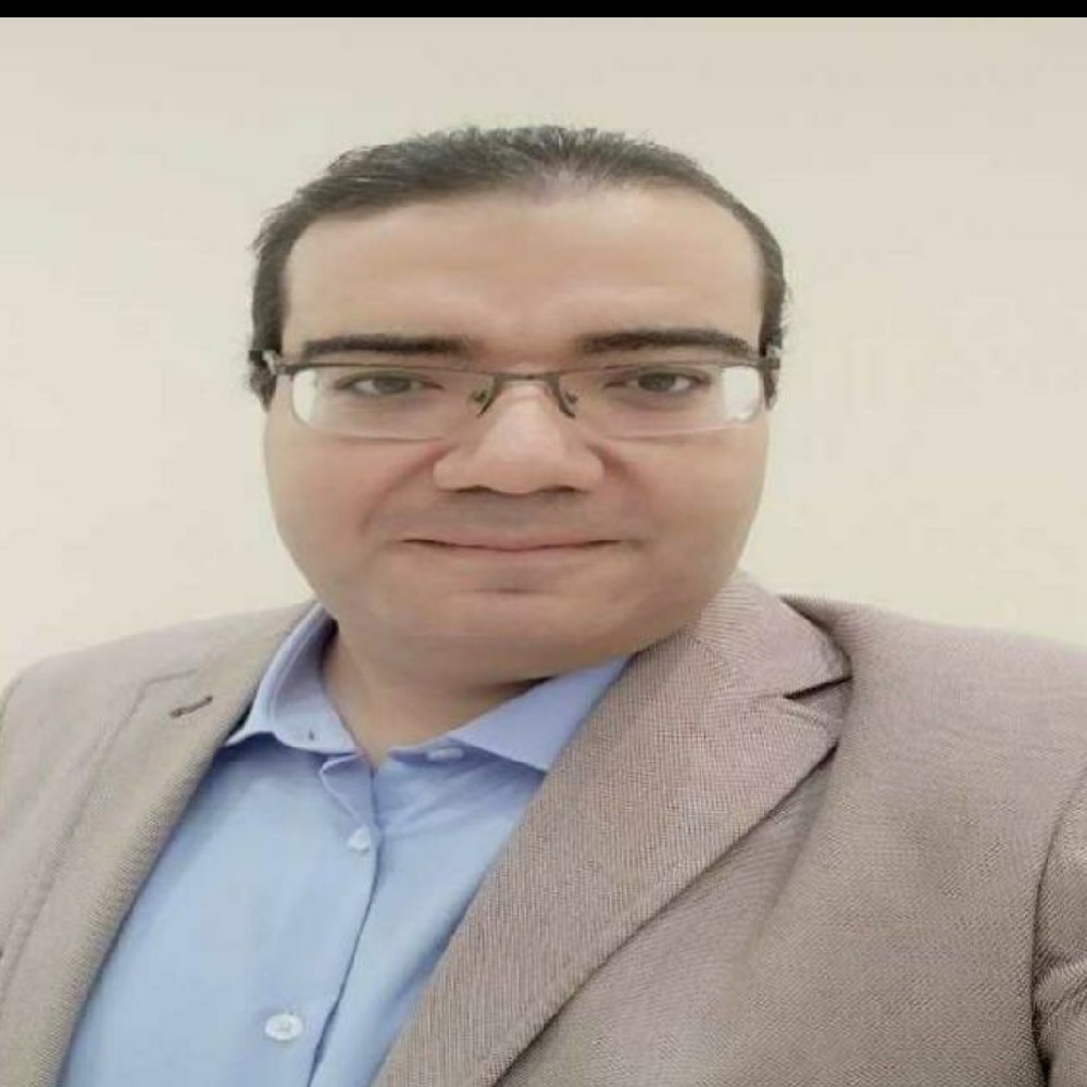 دكتور أحمد محمود