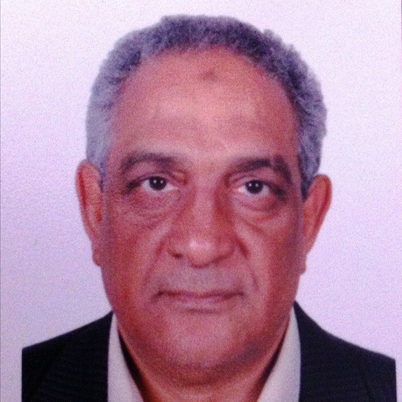 Dr. Ezzat Elhawi