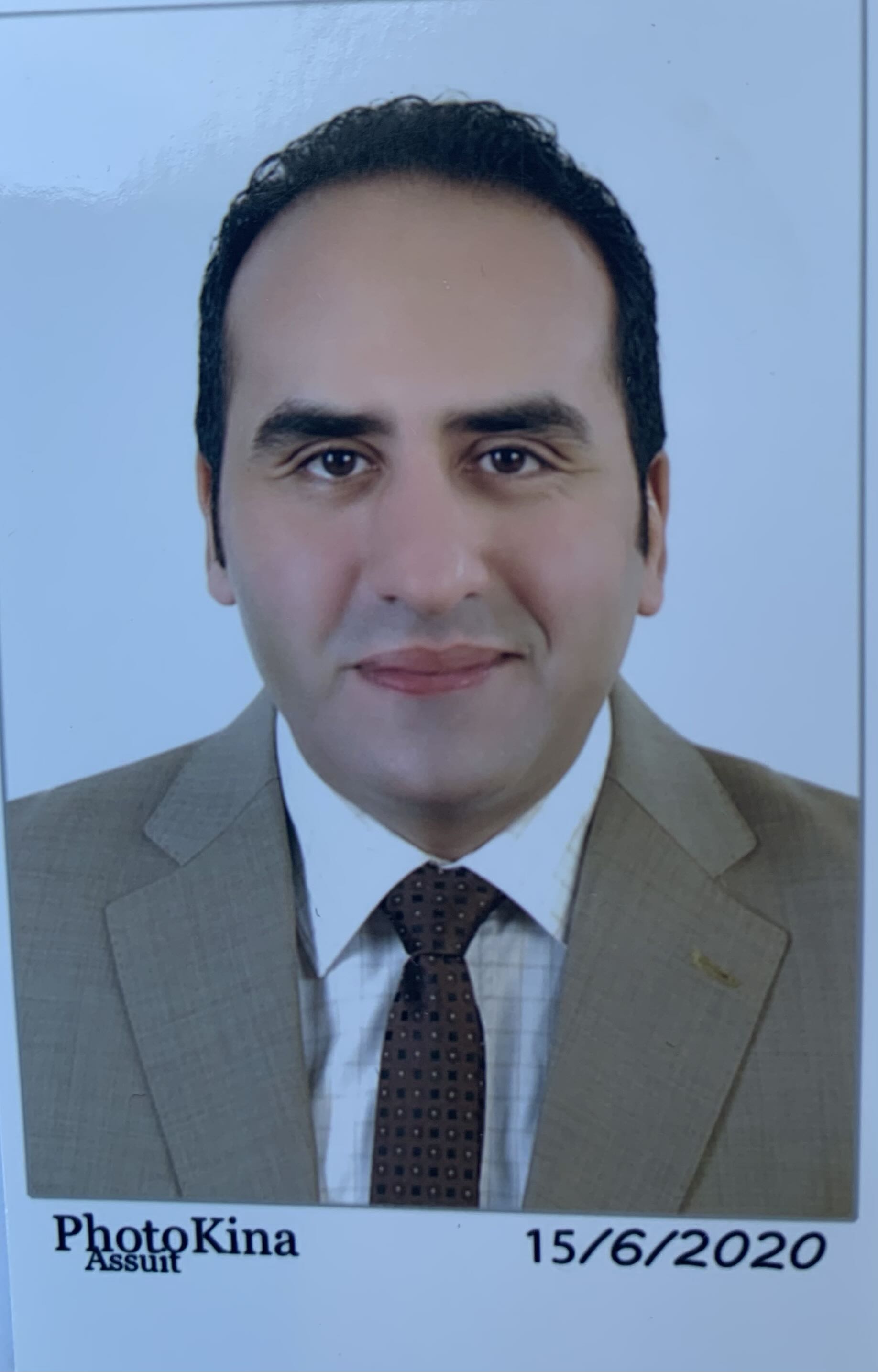 Dr. Mohamed Medhat Samir