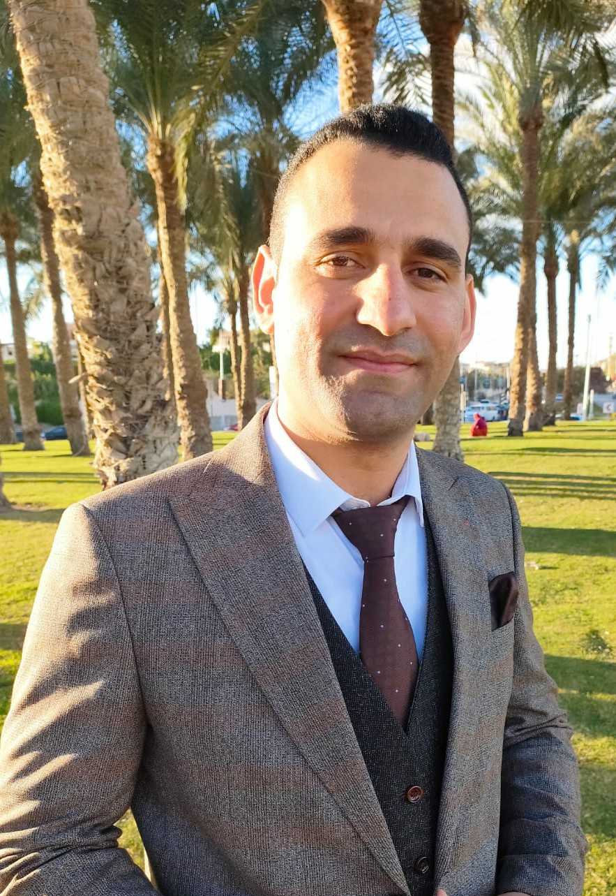 Dr. Ayman Elsanhoury