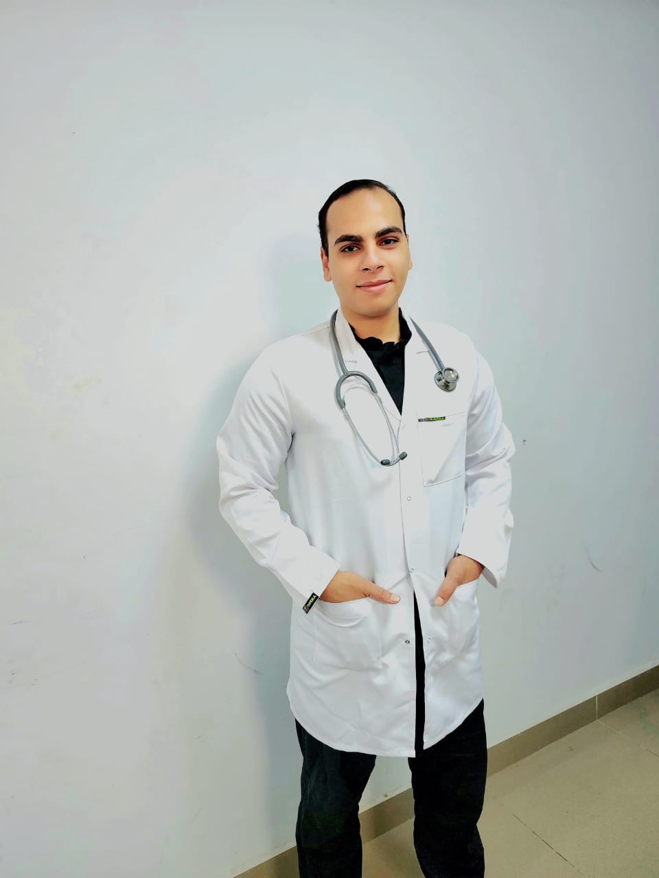 دكتور امجد محمد
