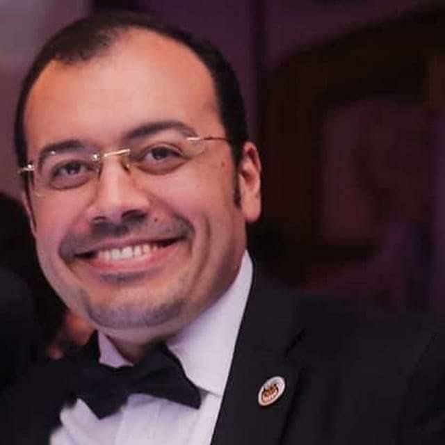 دكتور عمرو سليمان