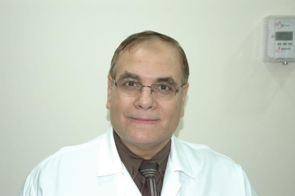 دكتور هشام عزام