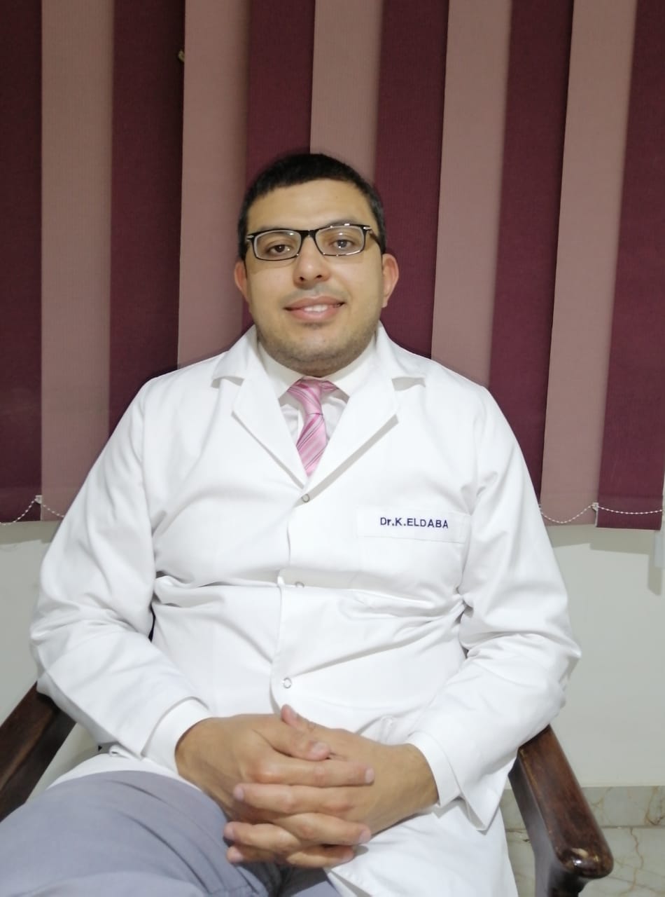 دكتور كريم عبد العزيز